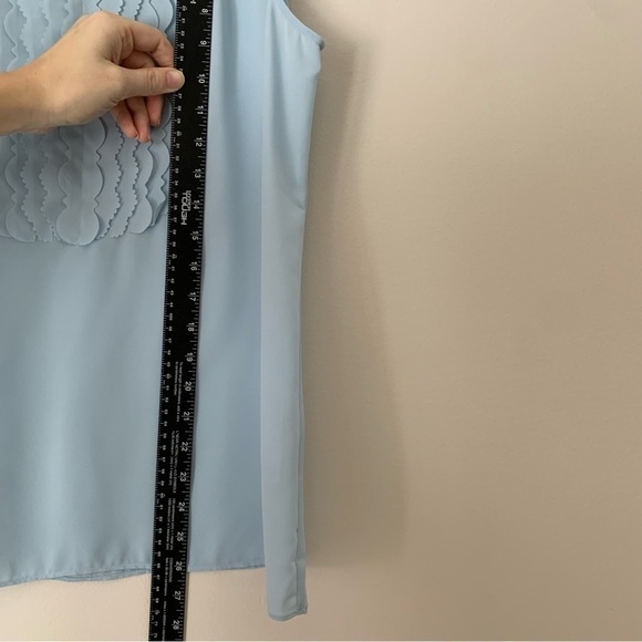 𝅺BANANA Republic Sleeveless Blouse Woman’s Top Size Medium - Picture 4 of 5